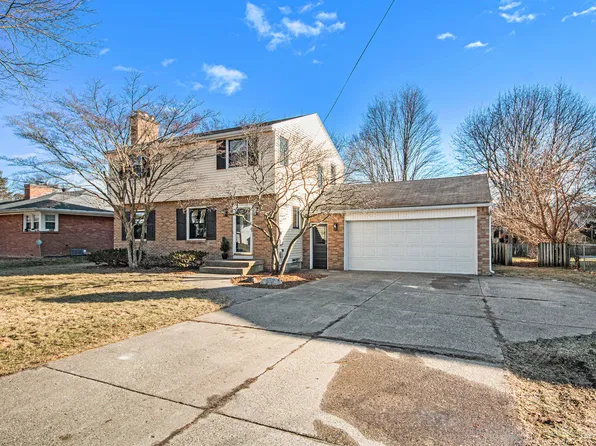 1740 Millbrook St SE, Grand Rapids, MI 49508