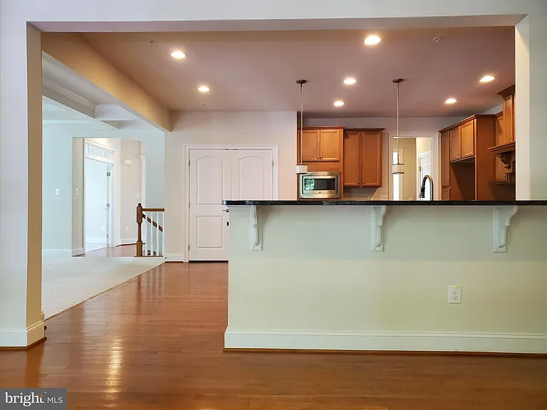 411 Greenebaum Ln — Photo 14