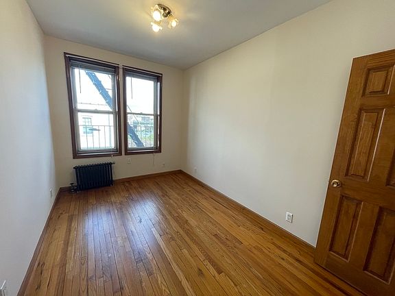4th image of 24-38 33rd St