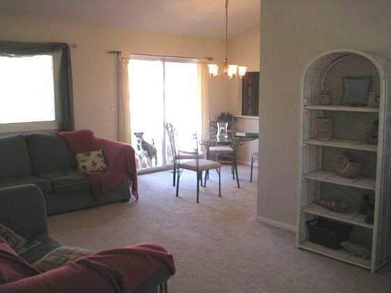 1st image of 1309 Knoll Dr