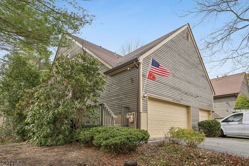 1st image of 11 Concord Rd #A