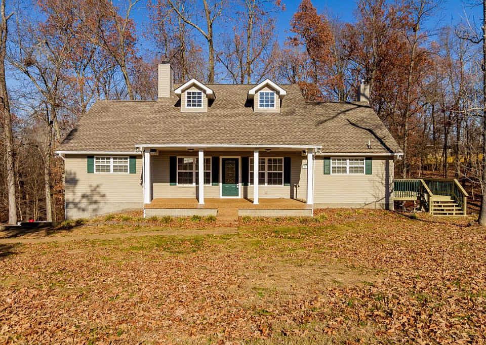 1st image of 1111 Hutcheson Ln