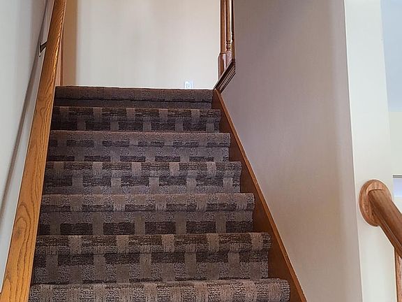 Stairs to 2nd Floor