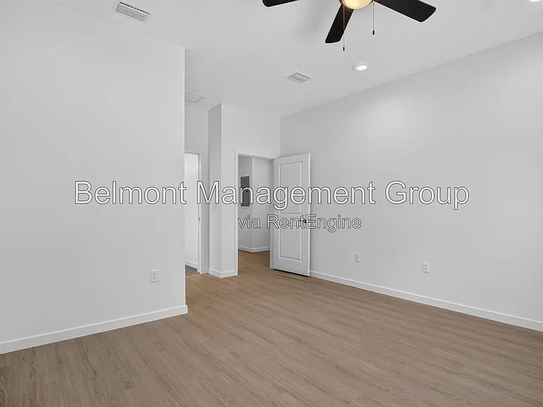 630 NW 59th Ave #1 — Photo 10