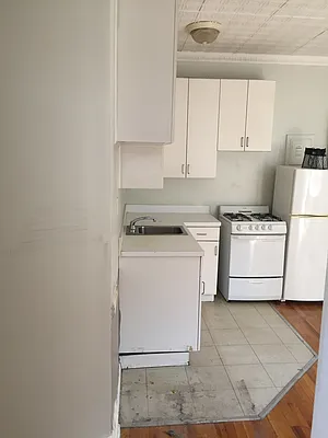 Rented by AJ Clarke | media 33