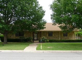 308 Paula Rd, McKinney, TX 75069