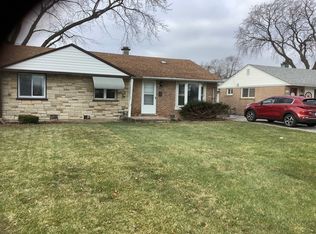 8860 S Pulaski Rd, Hometown, IL 60456