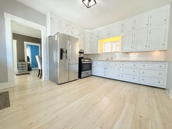 31 Myrtle Street, Springfield, VT 05156