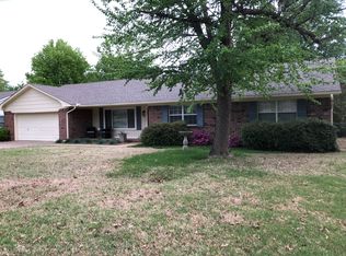 210 Bel Aire Pl, Muskogee, OK 74403