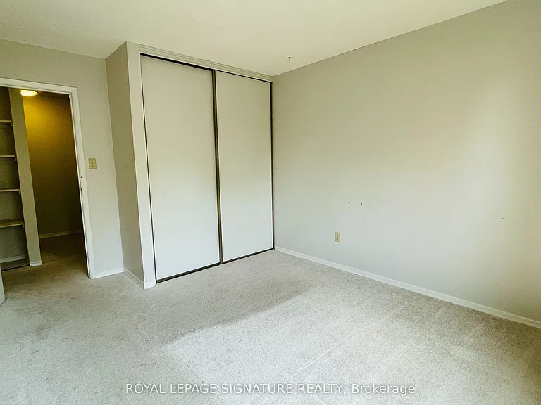 1100 Oxford St #75 — Photo 17