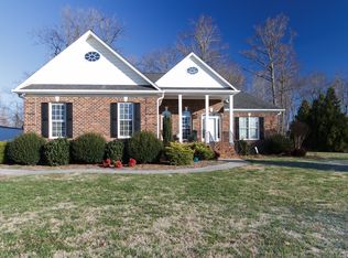 2956 Shelly Graham Dr, Graham, NC 27253