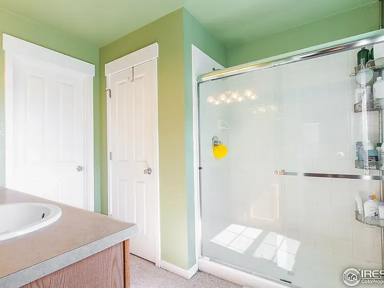 3740 Red Deer Trl — Photo 14