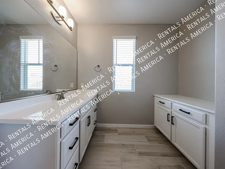 1726 W Jeanine Dr — Photo 36