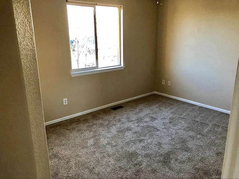 6225 Elkhead Dr — Photo 26