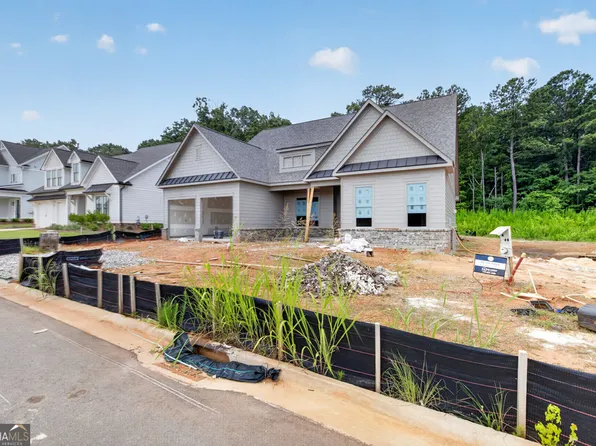 371 Lake Vista Dr, Statham, GA 30666