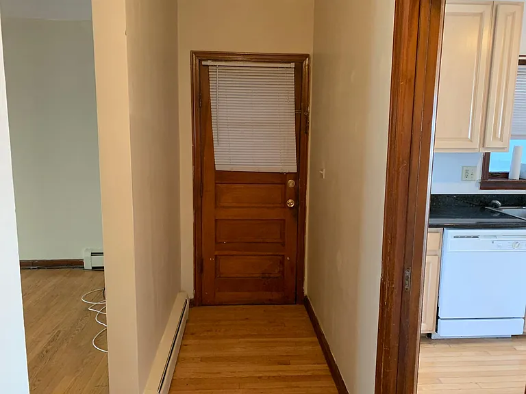 4208 N Leavitt St #2 — Photo 13