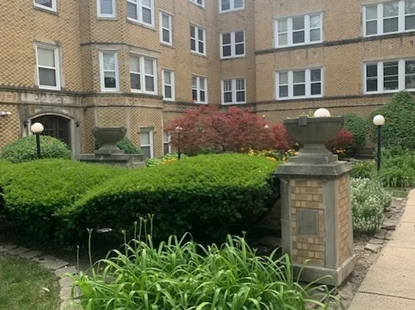 6316 N Richmond St #A-2, Chicago, IL 60659