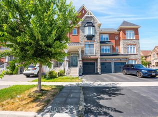 142 Farooq Blvd S, Vaughan, ON L4H 4S1