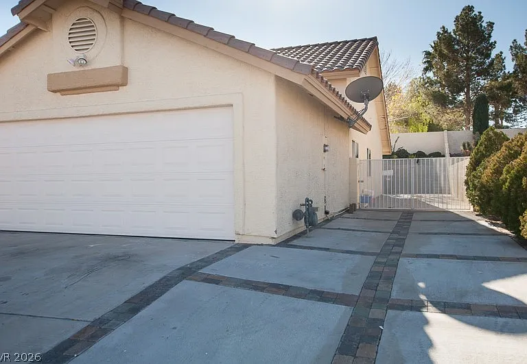 131 Rancho Maderas Way — Photo 3