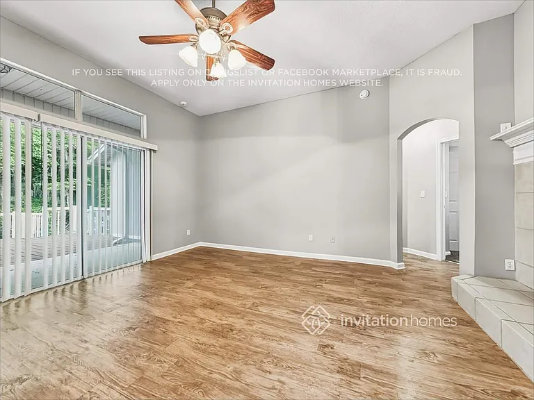 14091 Summer Breeze Dr E — Photo 6