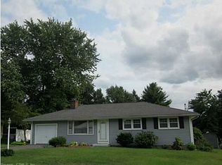 72 Overbrook Dr, Vernon, CT 06066