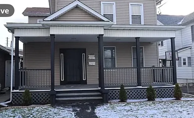 2 bed, $1,350 — Photo 1
