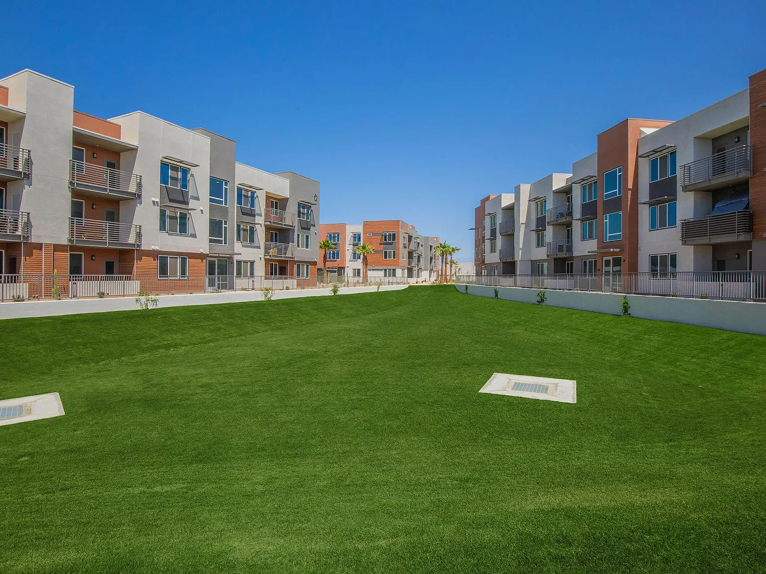 Millennium Apartments — Photo 3