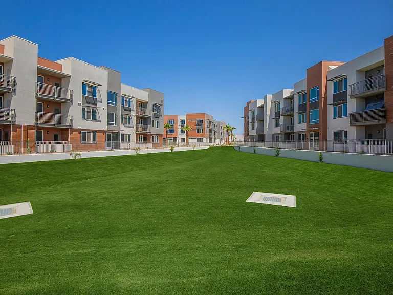 Millennium Apartments — Photo 3