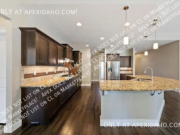 5409 N Midnight Haze Ave — Photo 29