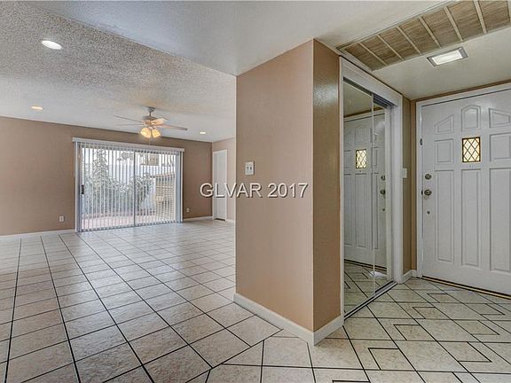 4th image of 2165 Sombrero Dr