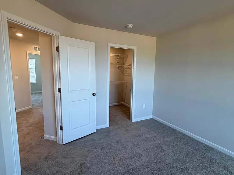 398 Seeback Dr — Photo 11