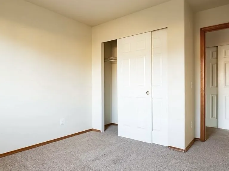 209 W Hailey Ct — Photo 5
