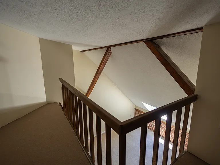 58 Woodley Ct #10 — Photo 41
