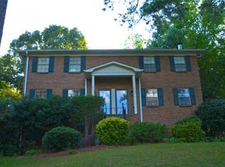816 Linbard Ln, Vestavia, AL 35226