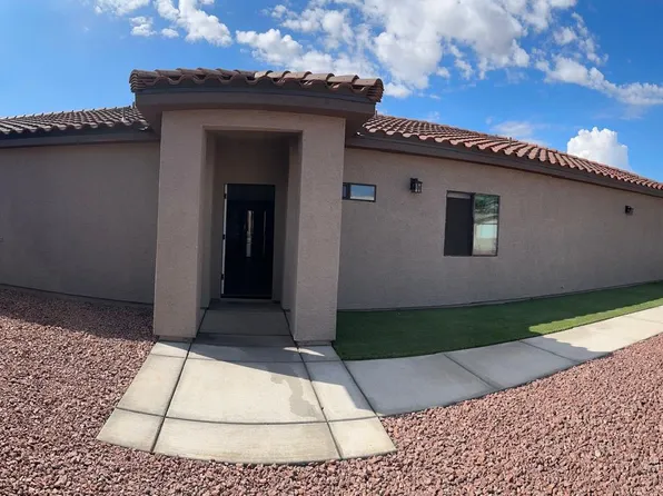 1496 Bluffs Cir, Bullhead City, AZ 86442