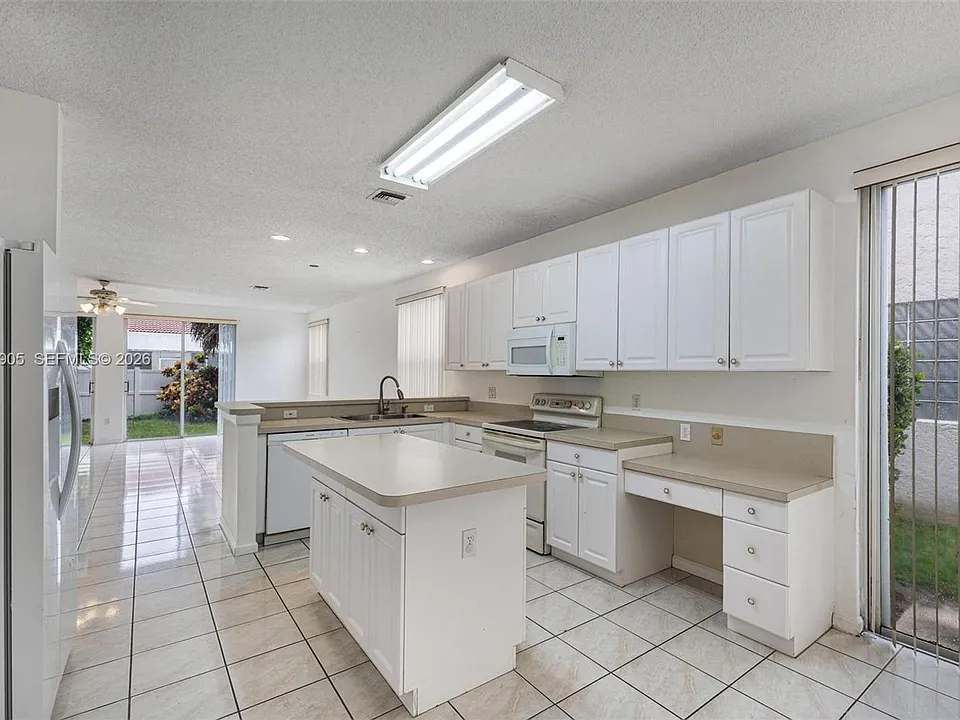 2138 Chagall Cir