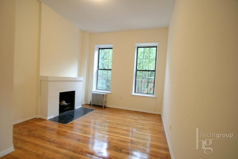 1st image of 55 Morton St APT 3E
