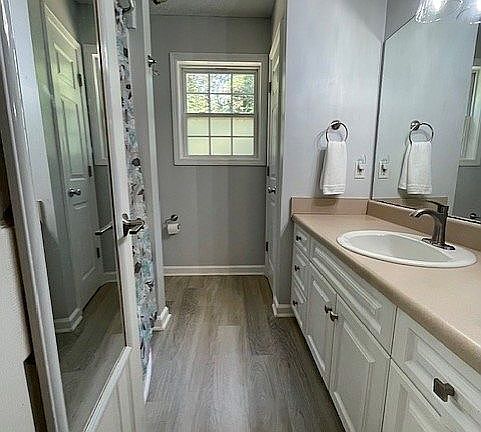 Owner's Bathroom