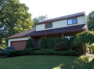 1369 Baldwin Rd, Yorktown Heights, NY 10598