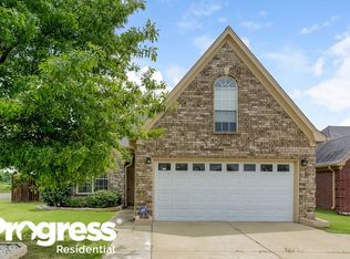 9048 Savannah Ridge Dr, Olive Branch, MS 38654