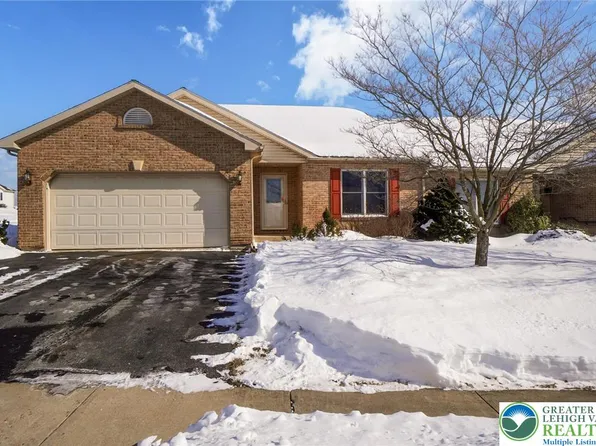 3077 Kennedy Dr, Northampton, PA 18067