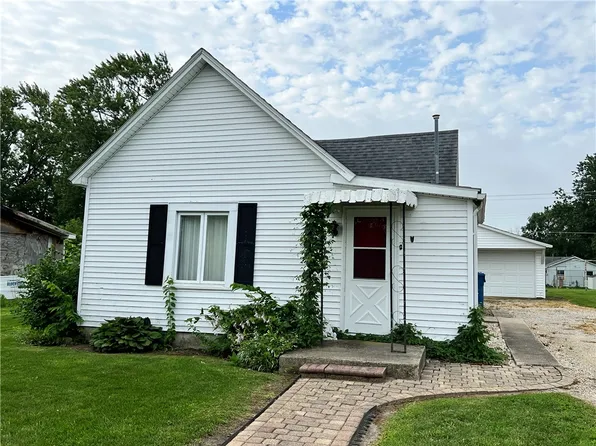 639 E Wyman Ave, Hoopeston, IL 60942