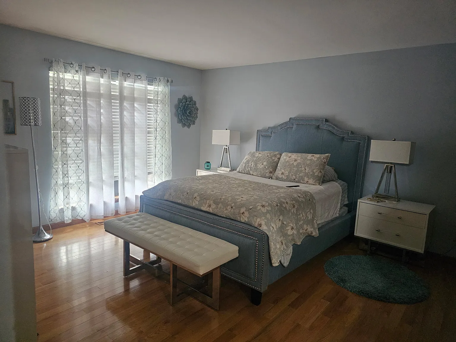 1 bed, 1155 sqft, $1,350 — Photo 1