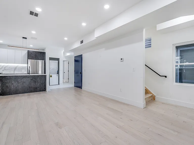 41 Dey St #2 — Photo 21