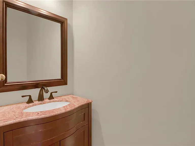 312 Declaire Way NE — Photo 33
