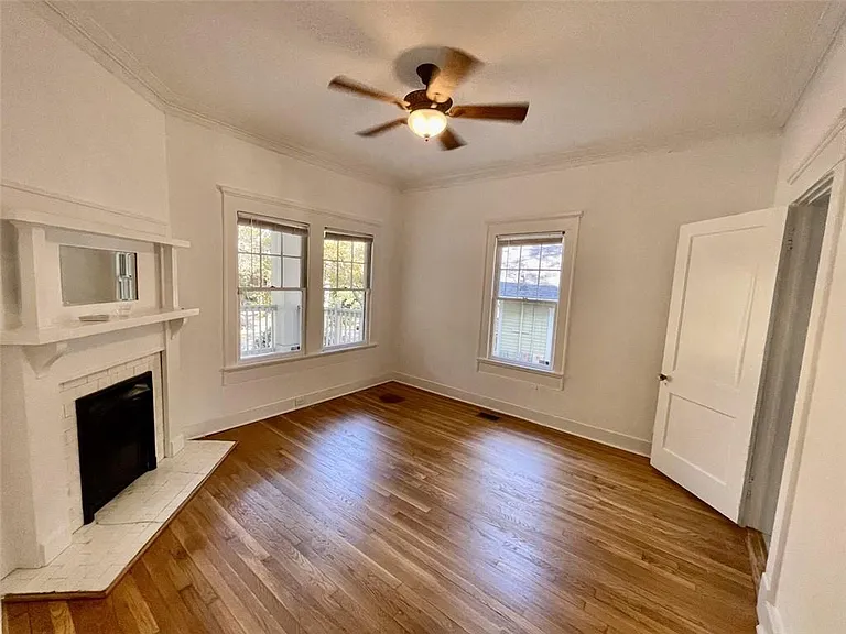 1193 Mansfield Ave NE — Photo 11