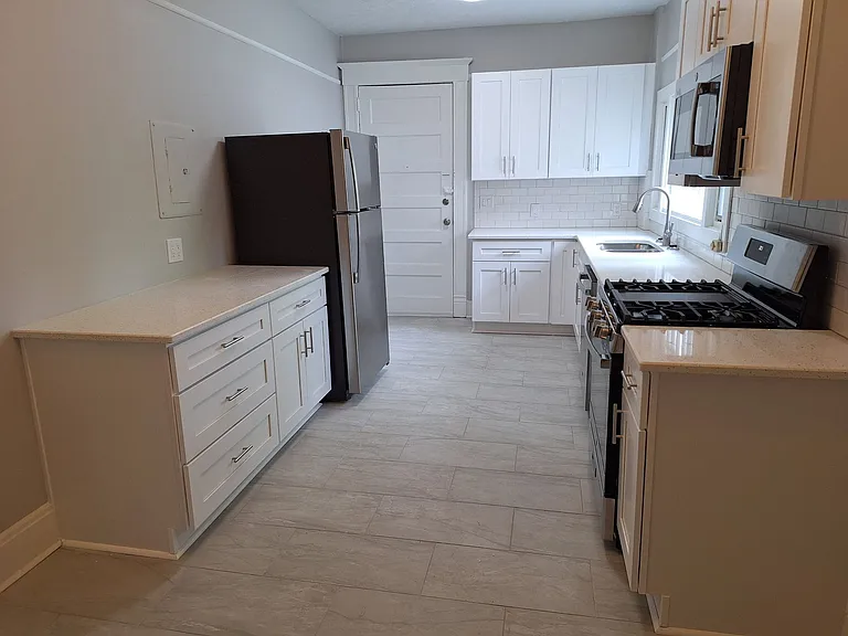 852 Monroe Dr NE #2 — Photo 10