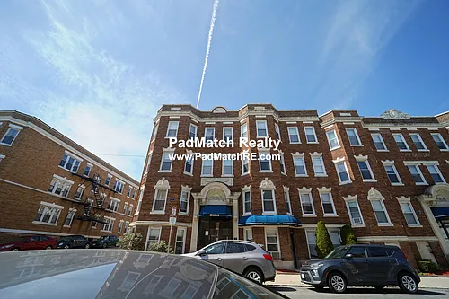 225 Kelton St #2 Photo 1