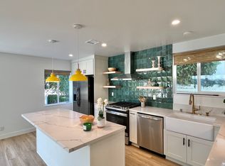 411 Marigold Ave, Corona Del Mar, CA 92625