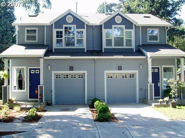 Row home w/ no HOA fees (left one)